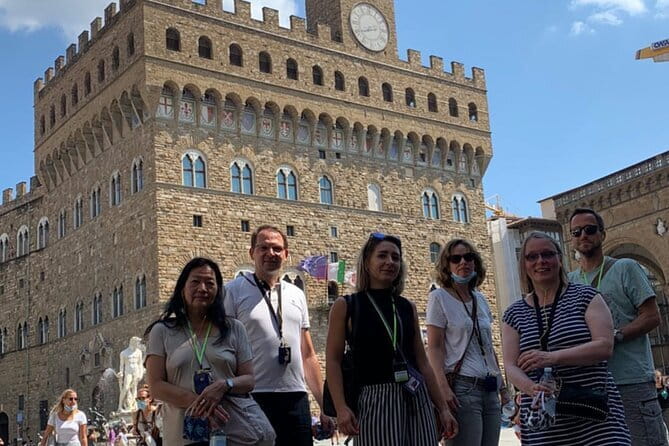 Florence Walking Tour with Audioguide on Your Smartphone - Santa Croce and the museums along the Arno