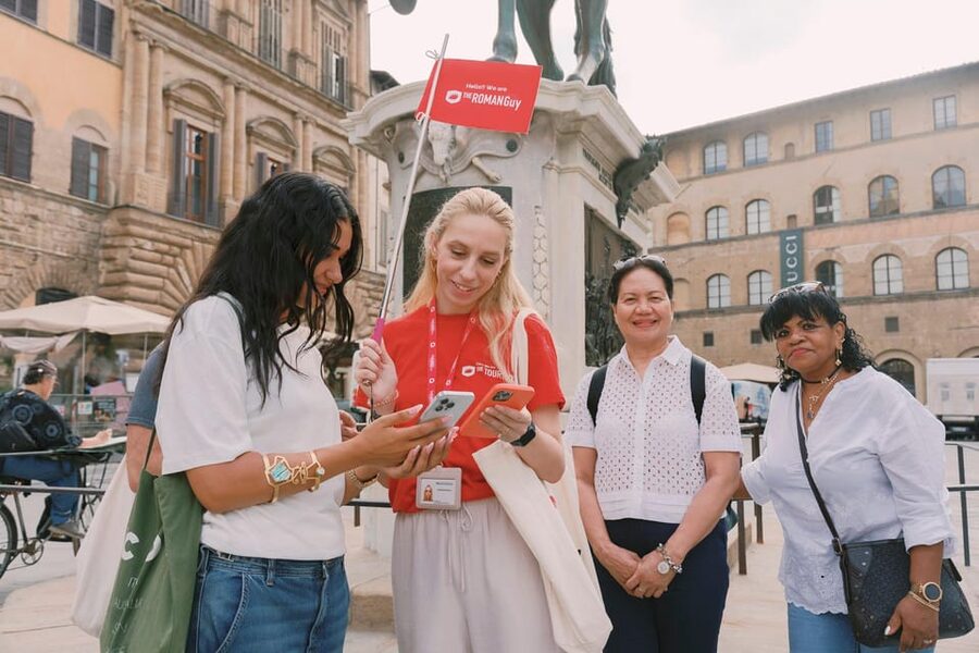 Florence: Walking Tour with David, Duomo & Uffizi Gallery - Botticelli, Leonardo, and the Uffizi Gallery