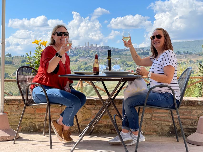 Florence: Wineries, Tastings, Lunch & San Gimignano Day Trip - San Gimignano: medieval towers and a short town visit