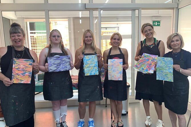 Florentine Paper Marbling an Artisan Tradition in Italy - What happens during the 1.5 to 2-hour class