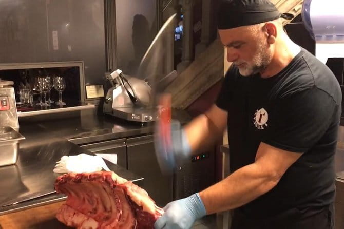 Florentine Steak Experience - What arrives at the table after cooking