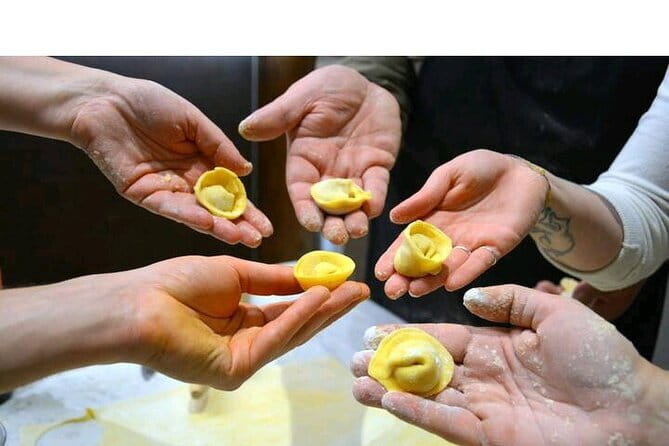 Fresh Pasta in a Michelin Kitchen: The Secrets of Taste - Tagliatelle and Chianti ragù, the first main course