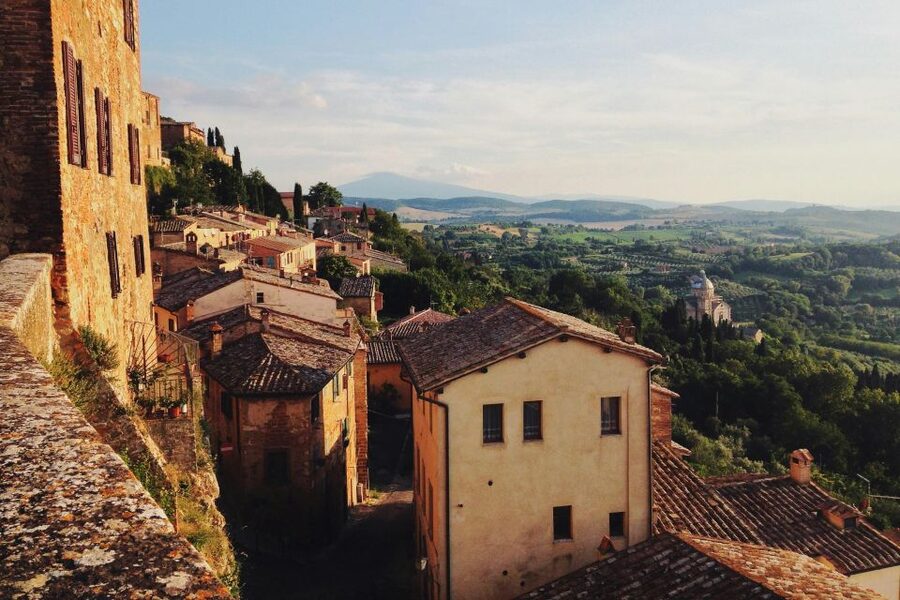 From Florence: Chianti, Montalcino & Montepulciano - Minivan - Montepulciano between two valleys