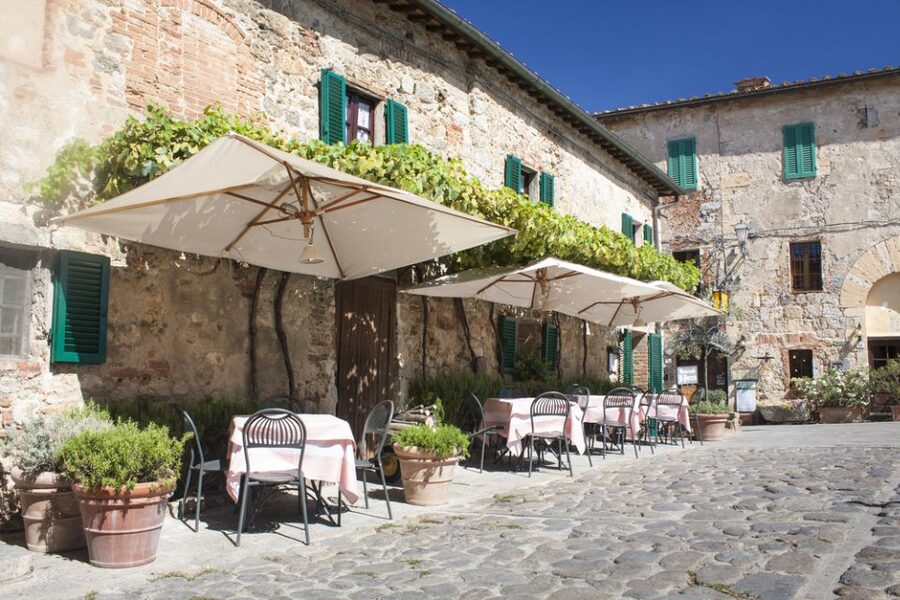 From Florence: Chianti Wine Tour with Tasting - Second winery: a different style of Tuscan wine estate