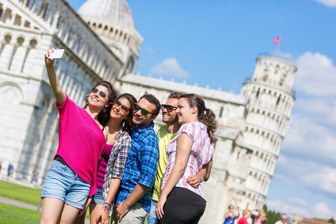 From Florence: Cinque Terre & Pisa Day Trip - How much walking and waiting should you expect?