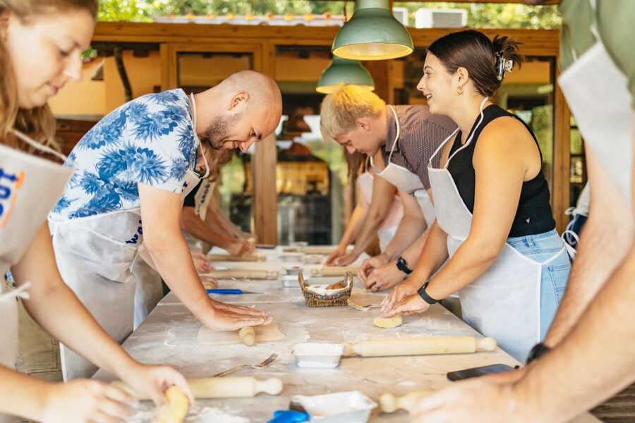 From Florence: Cooking Class & Lunch at Tuscan Farmhouse - Who should book this Tuscan farmhouse class?