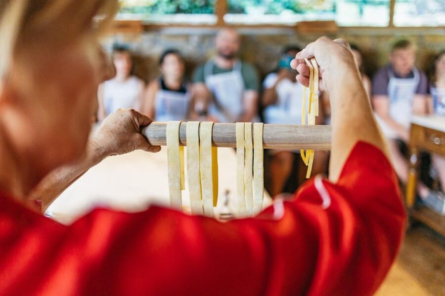 From Florence: Cooking Class & Lunch at Tuscan Farmhouse - Group size and the hands-on question