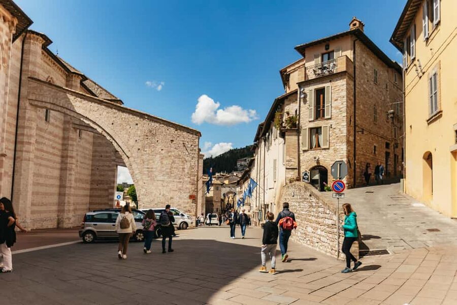 From Florence: Orvieto and Perugia Tour with Church Visits - Is $109 a fair price?