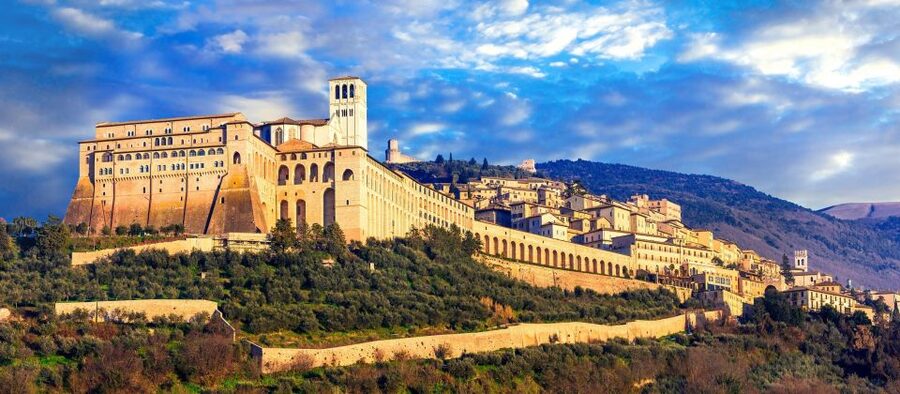 From Florence: Private Day Trip to Assisi and Cortona - Assisi, the town of Francis and Clare