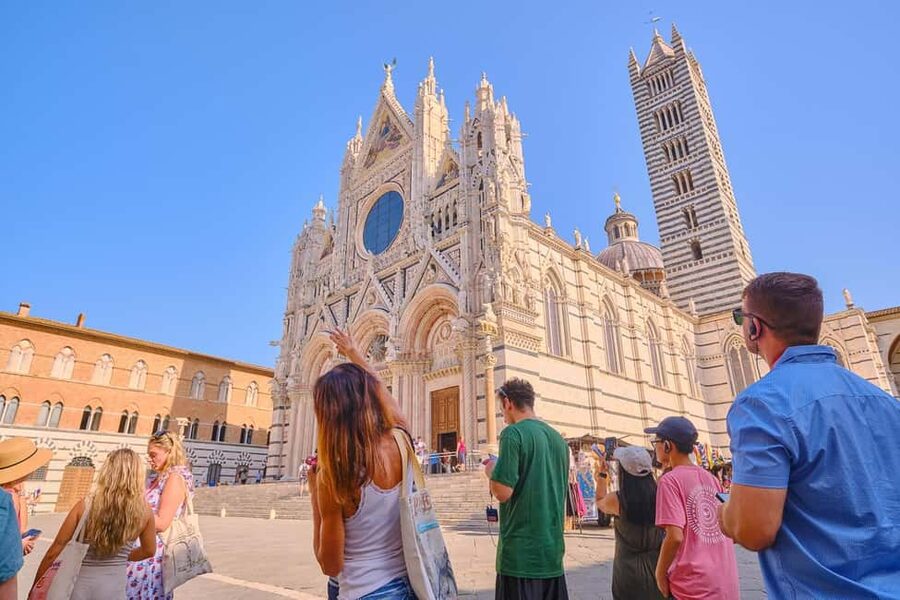 From Florence: Private Pisa, Siena and San Gimignano Trip - Pisa: the compact drama of Piazza dei Miracoli