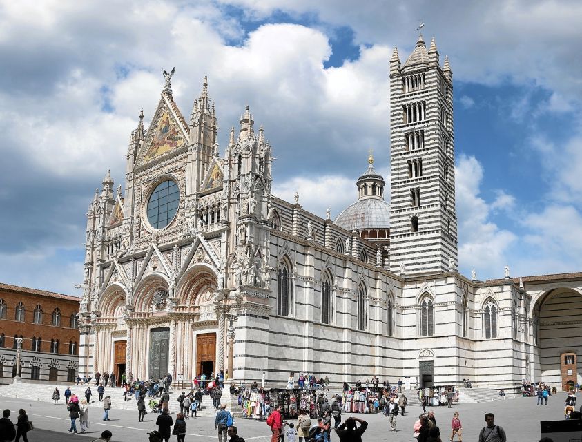 From Florence: Private Siena, San Gimignano + wine tasting - Why this route works well from Florence