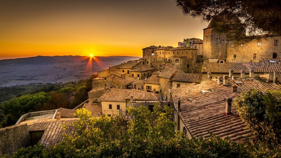 From Florence: PRIVATE Tour of San Gimignano and Volterra - Key points at a glance
