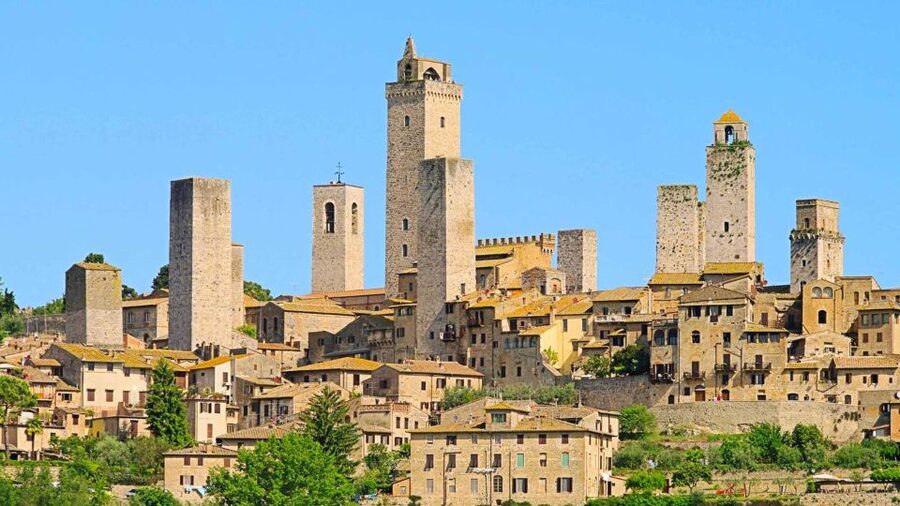From Florence: PRIVATE Tour of San Gimignano and Volterra - Booking details worth knowing