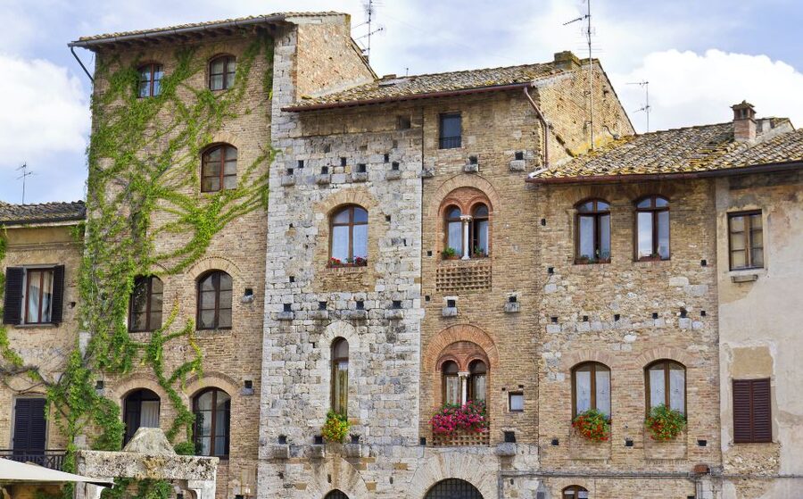 From Florence: PRIVATE Trip to Pisa, San Gimignano, & Siena - A long Tuscan day with three very different stops