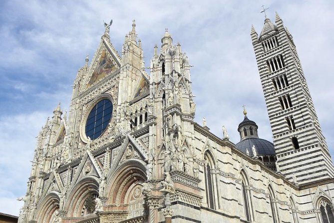 From Florence: Tour to Siena and San Gimignano by Minivan - Monteriggioni in just 20 minutes