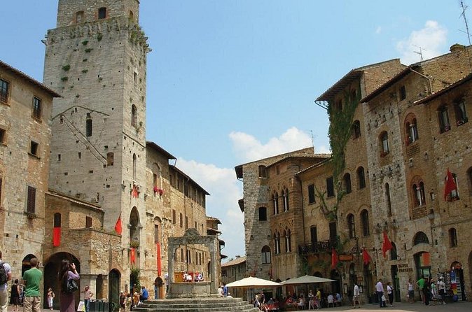 From Florence: Tour to Siena and San Gimignano by Minivan - Who will enjoy this day most?