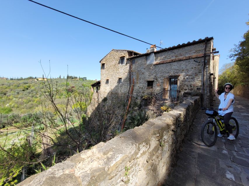 From Florence: Tuscan Hills Biking with Farm Tour and Lunch - The family-run Chianti Classico farm