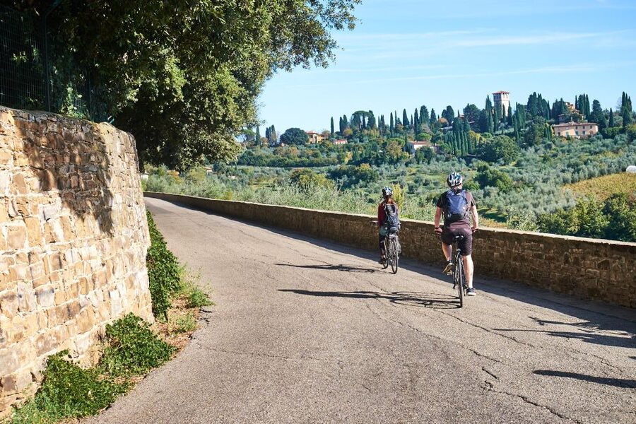 From Florence: Tuscan Hills Biking with Farm Tour and Lunch - The 15-minute viewpoint and Florence from above