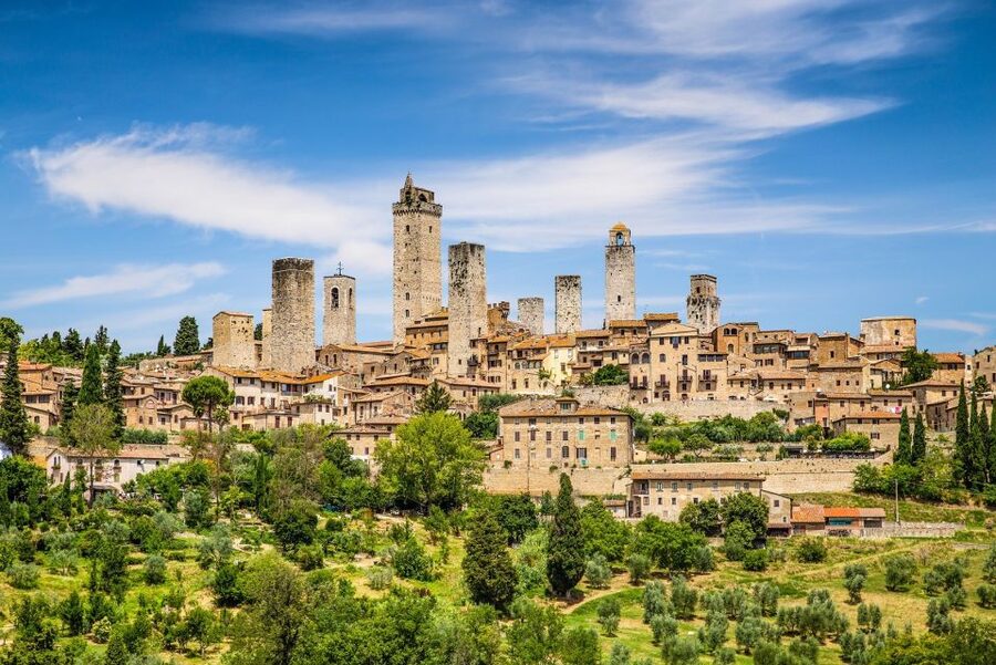 From Florence: Tuscany Day Trip with a Private Chauffeur - Siena and the drama of Piazza del Campo