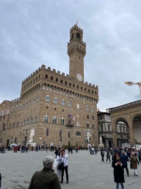 From Livorno: Guided Day Trip to Florence and Pisa by Bus - One free hour at Piazza della Repubblica