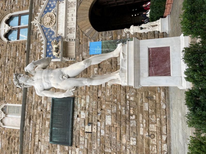 From Livorno: Guided Day Trip to Florence and Pisa by Bus - Ponte Vecchio and the walk across the Arno