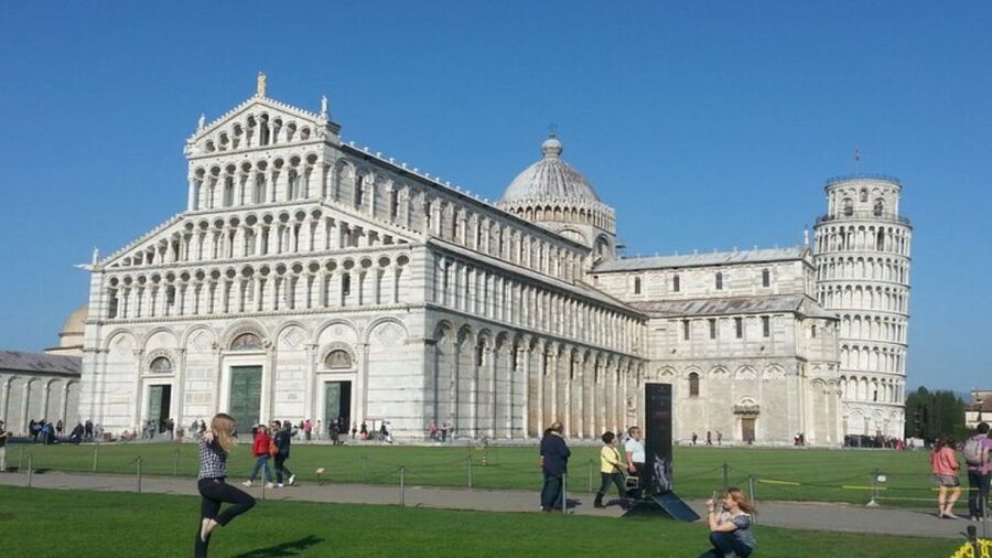 From Livorno: Guided Day Trip to Florence and Pisa by Bus - Meeting in Livorno without missing the bus