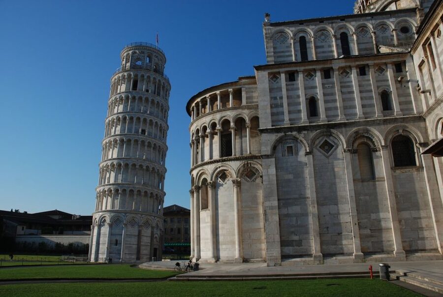 Full-Day Excursion to Siena, San Gimignano & Pisa - San Gimignano: towers, food, and free time