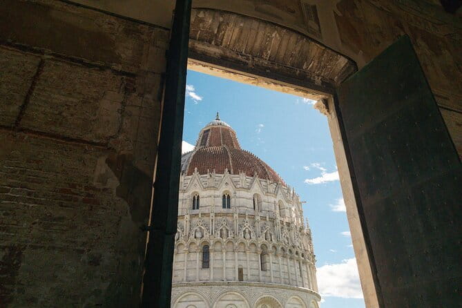 Full-Day Private Pisa and Lucca Tour with optional Leaning Tower - How much time Pisa really deserves