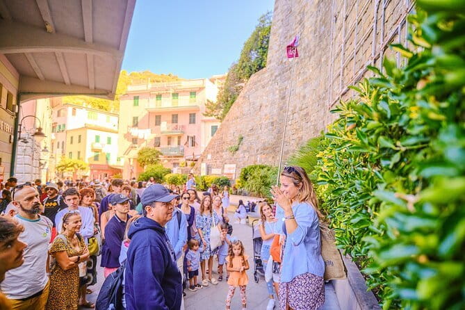 Full-Day Small-Group Cinque Terre Tour from Florence - Manarola, the colorful opening stop