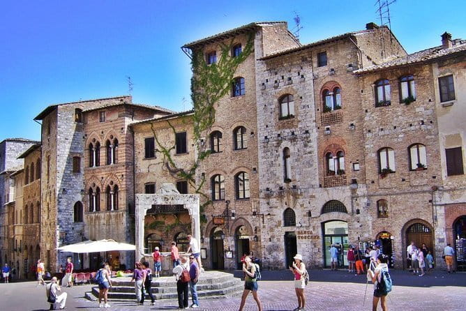 Full Day Tour to Val d'Orcia and Gladiator's Fields with Wines - Is $94.57 good value?
