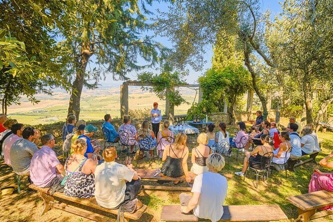 Full Day Tour to Val d'Orcia and Gladiator's Fields with Wines - Pienza, the small Renaissance ideal