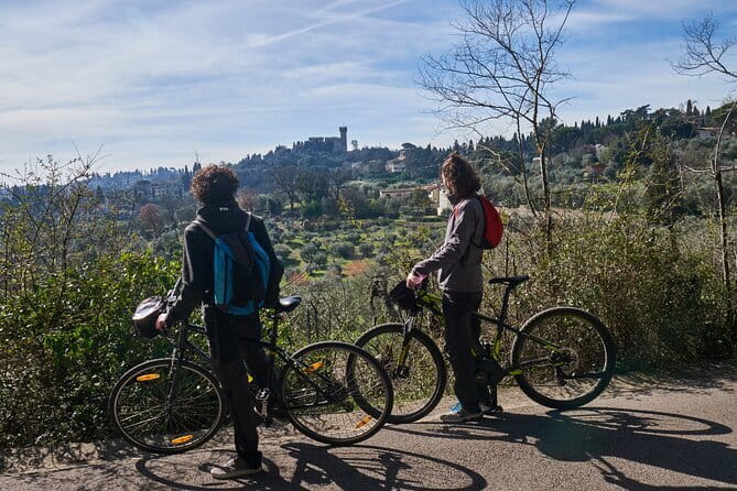 Full-Day Tuscany and Chianti Hills Bike Tour With Lunch at Farm - Via Colleramole and the home of a Renaissance painter
