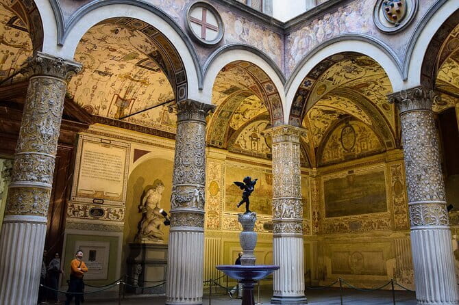 Guided Walking Tour of Florence – Duomo & Historic Squares - Palazzo Medici Riccardi and the family that changed Florence