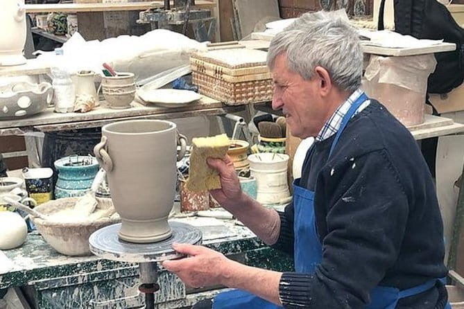 Handmade Tuscan Ceramics Masterclass in Montelupo - Meeting Matteo at the family shop