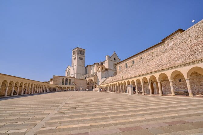 Heart of Italy Day Trip: Visit Perugia and Assisi from Florence - Leaving Florence from Piazzale Montelungo