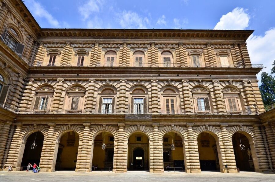 Hidden Florence: 2-Hour Guided Walking Tour - Ponte Vecchio and the final walk to Palazzo Pitti