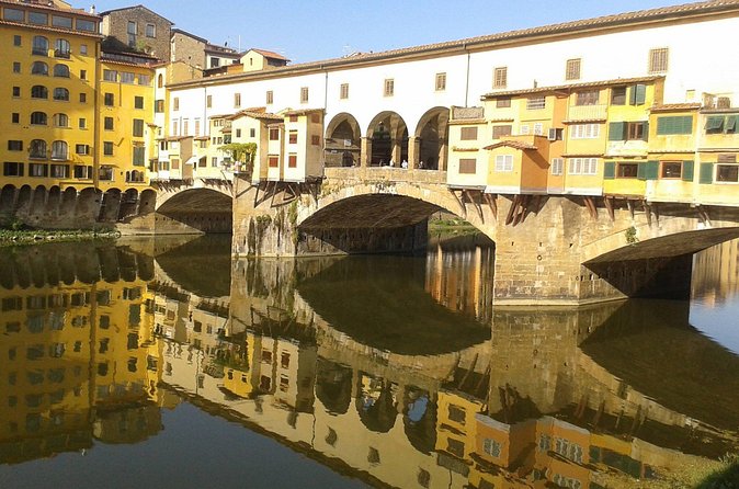 Highlights of Florence and Uffizi Gallery: Iconic Art & City Tour - Piazza della Signoria and Florence’s political center