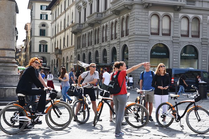 Highlights of Florence Bike Tour (E-bike Upgrade Available) - Designer streets and the crossing of the Arno