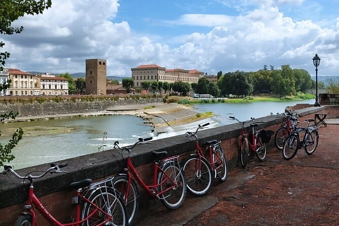 Highlights of Florence Bike Tour (E-bike Upgrade Available) - Santo Spirito and the everyday Oltrarno