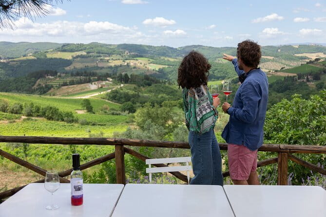 Hiking Tuscany & Chianti Wine - 3 Organic Wineries with lunch - Salami, cheese, olive oil, and pasta