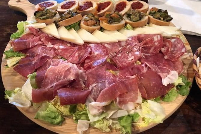 Horse ride, Olive Oil and local foods tasting in a Tuscan farm - Touring the Medieval Olive-Oil Estate
