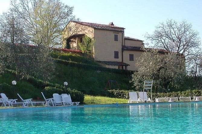 Horseback ride and Poolside Day chillout with Tuscan Lunch - The optional wine and olive oil visit