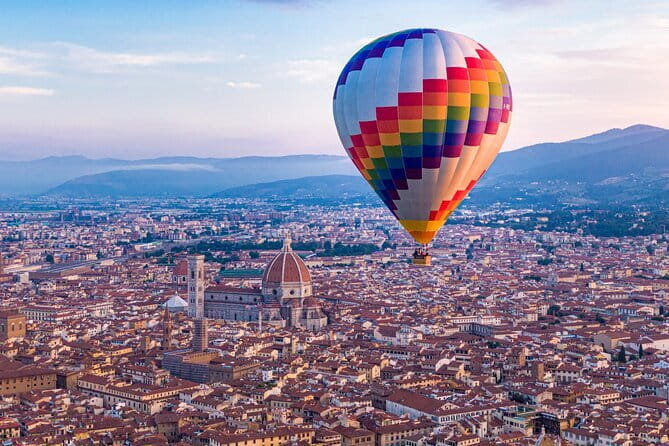 Hot Air Balloon flight in Florence - What the small basket changes