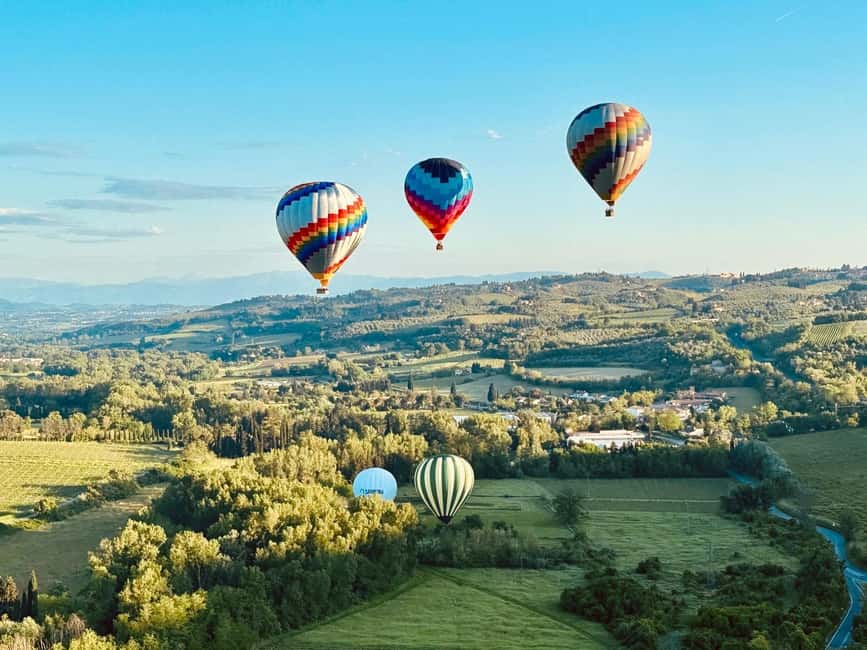 Hot air balloon flight in Tuscany - Why Chianti Looks Better From the Basket