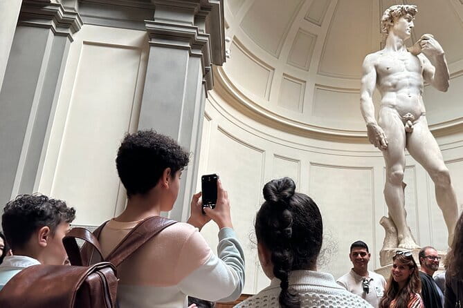 Kid-Friendly Florence Accademia Tour w Michelangelo's David & City Wonders - Piazza della Signoria: The Best Place To Start The Story