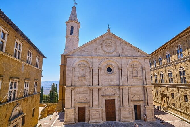 Lands of Brunello wine Pienza and Montalcino with Gourmet Lunch - From Florence to the green hills of Val d’Orcia
