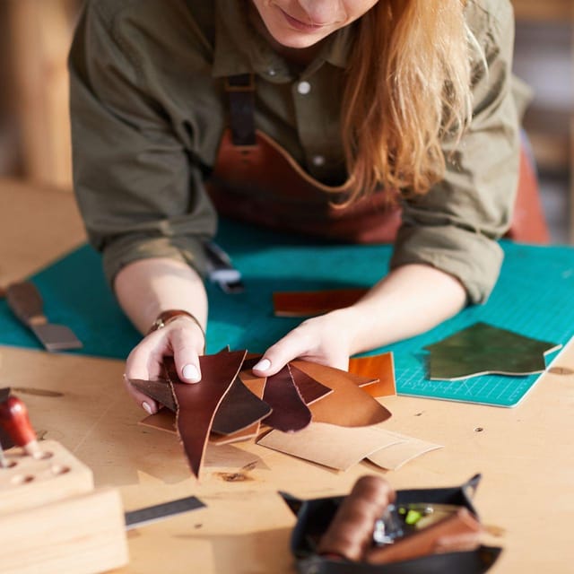 Leather and Passion: A Tour of Florentine Craftsmanship - The leather workshop is the tour’s strongest draw