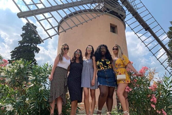 Leonardo Da Vinci's wind mill visit and Organic olive oil tasting - Group size, walking, and practical comfort