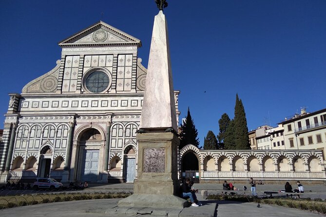 LGBTQ + friendly Renaissance Gay life in Florence tour - Piazza Santa Trinita and the Spini family palace
