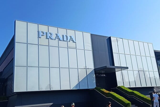 Luxury Shopping Experience: Private Chauffeur to The Mall & Prada - One focused hour at Prada Space